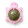 Juguete tortuga con bola de catnip para gatos color rosado Juguete tortuga con bola de catnip para gatos color rosado